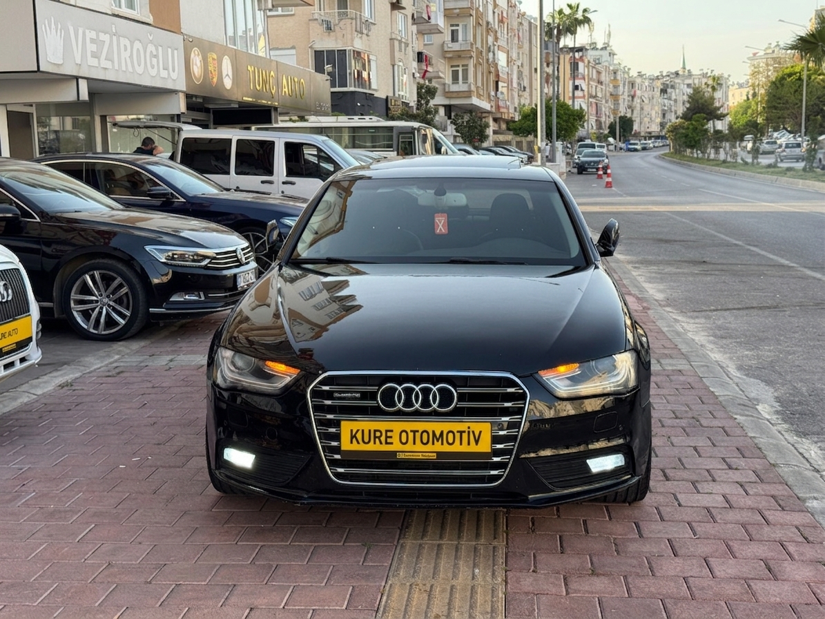 AUDI A4 2.0 TDI Quattro - 2015